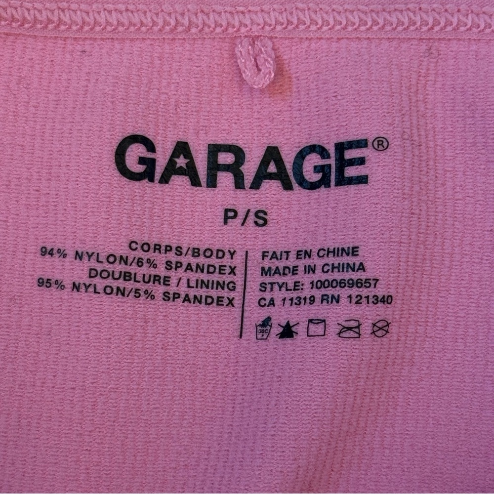 Garage Sofi Seamless V-Neck Cropped Cami Tank Bubblegum Pink Women’s Size Small - Picture 5 of 5